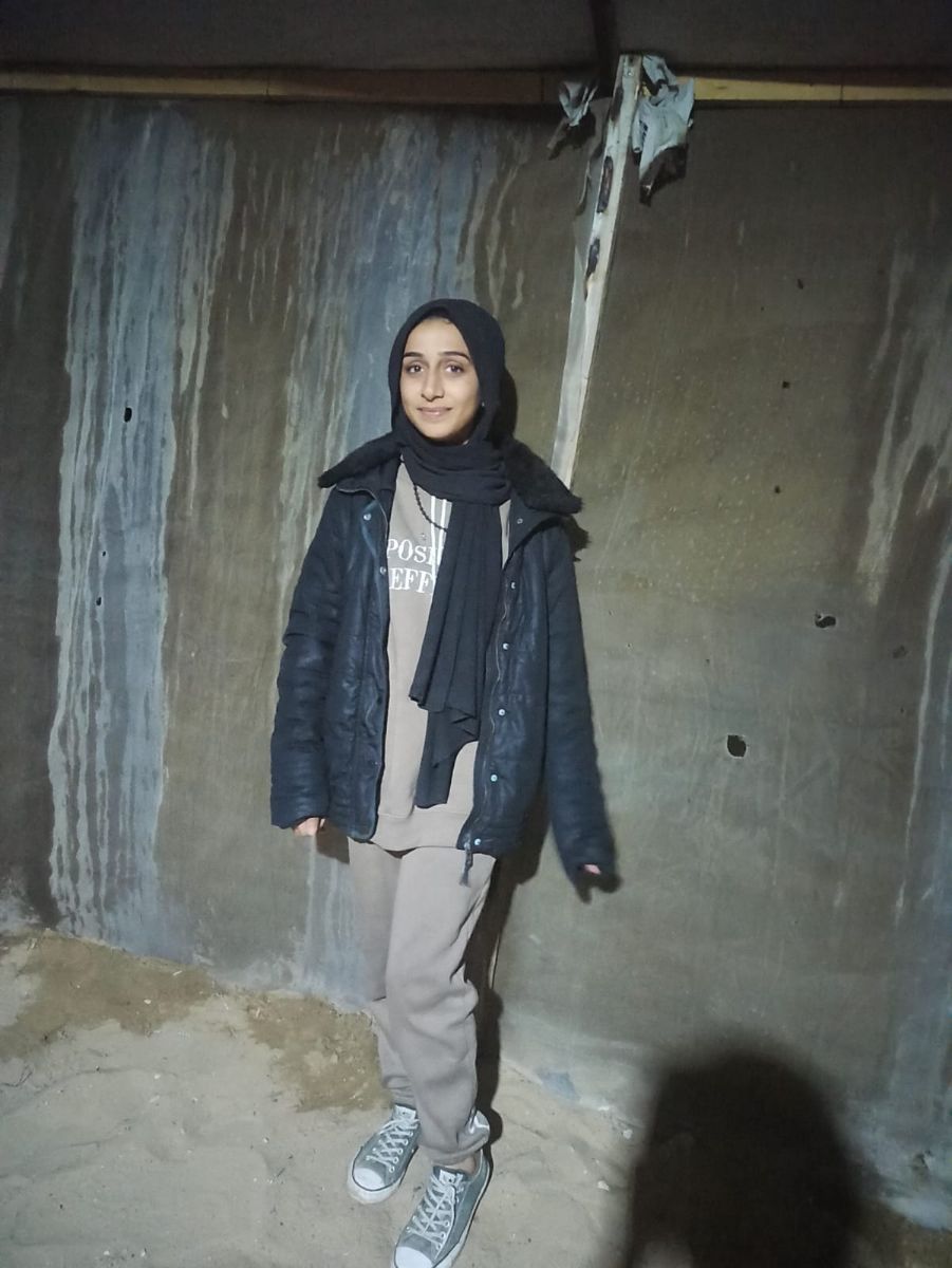 Hala%20Pic.jpg